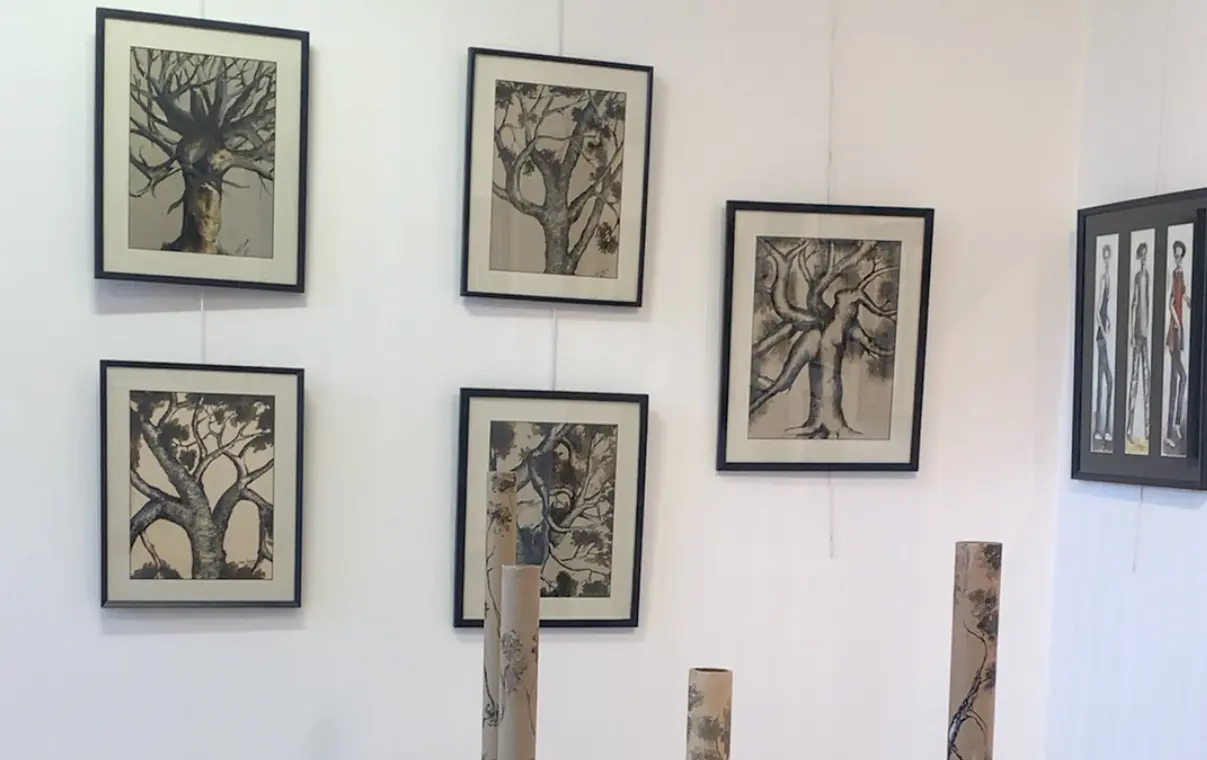 Série d’œuvres de Braïma Injaï présentée en galerie