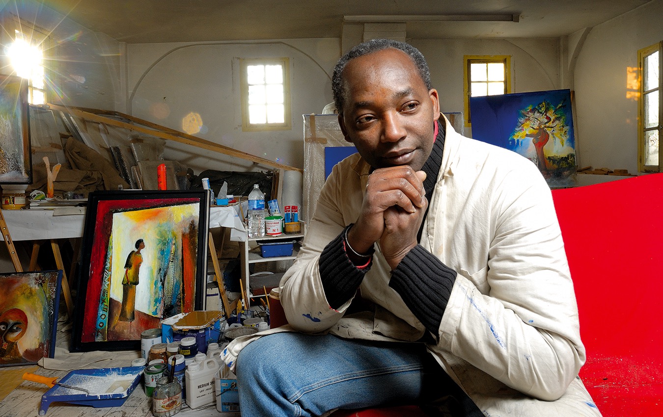Portrait de Braïma Injaï dans son atelier